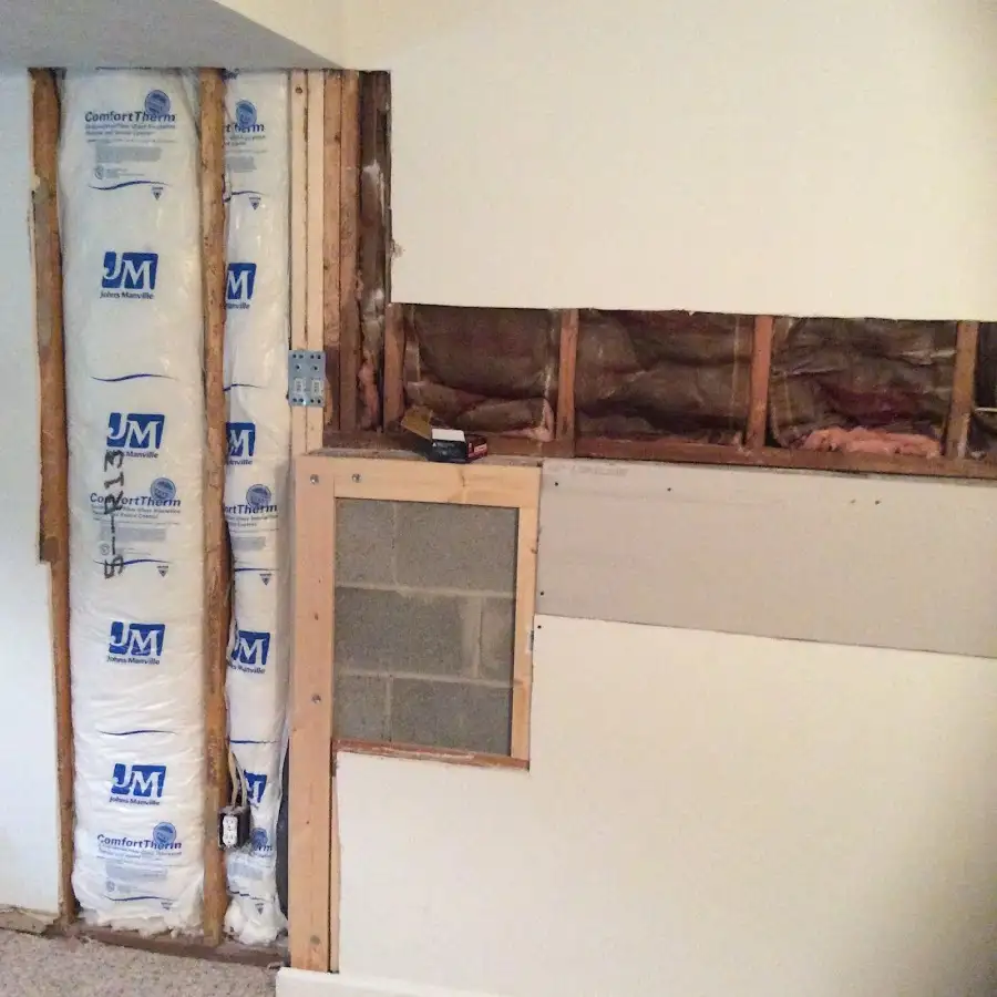 Wall insulation replacement during Structural Drying in Duncanville